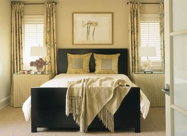 Seagrass carpet in an Austin bedroom, supplied by Benson Carpet and Floors